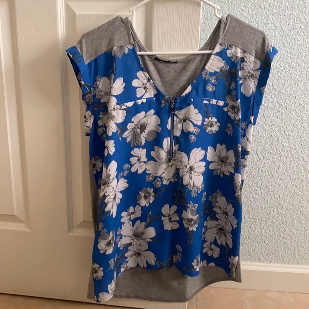 Women’s blouse